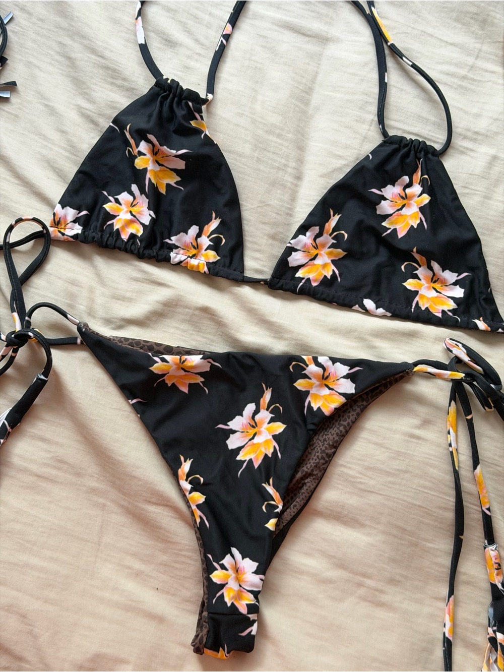 Acacia Set